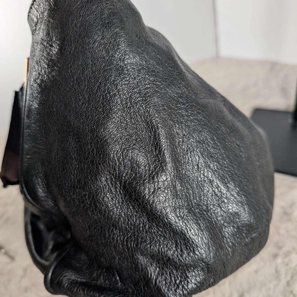 Chloe Black Leather Shoulder Bag with Gold Accents - Picture 5 of 11